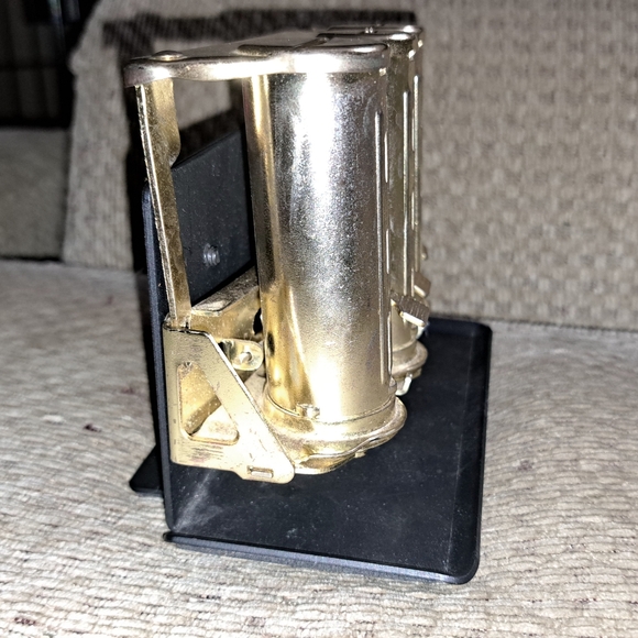 Vintage Three Barrel Coin Dispenser With Metal Stand - Picture 4 of 5